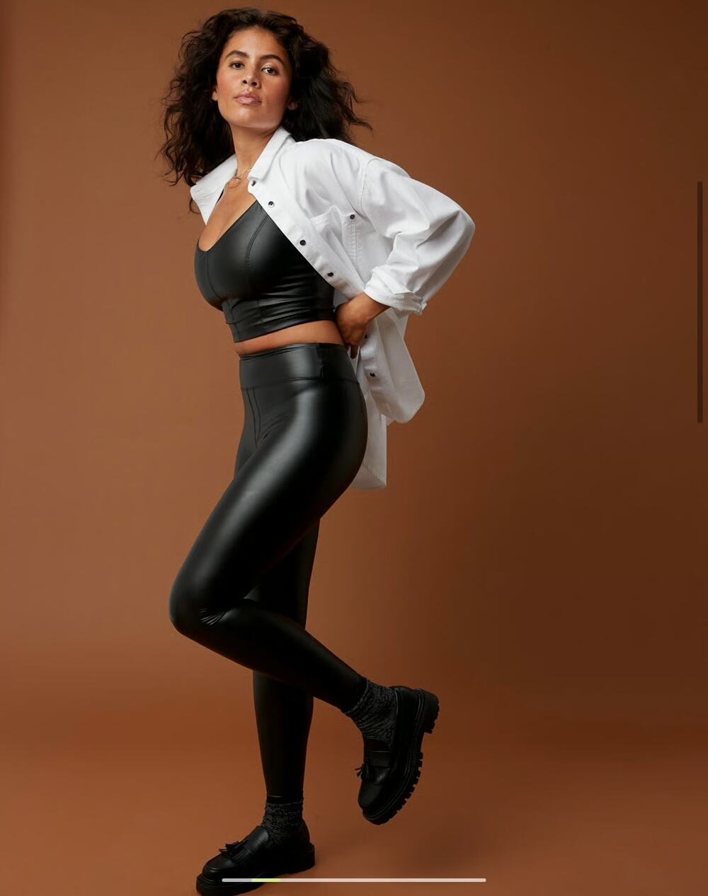 NEW Offline by Aerie Real Luxe Faux Leather Legging Black - Size XS